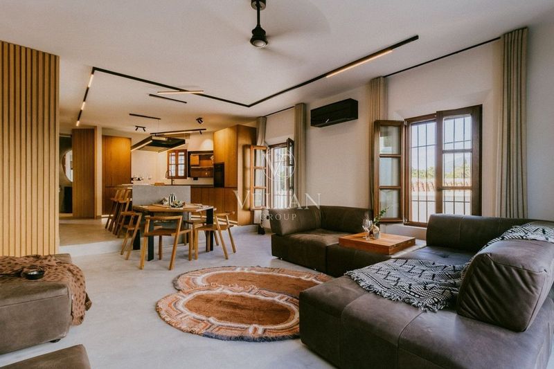 Ático en venta Marbella, Málaga. Ref: 2023. Velian Group