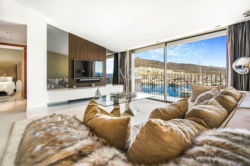 Ático en venta Marbella, Málaga. Ref: 2034. Velian Group