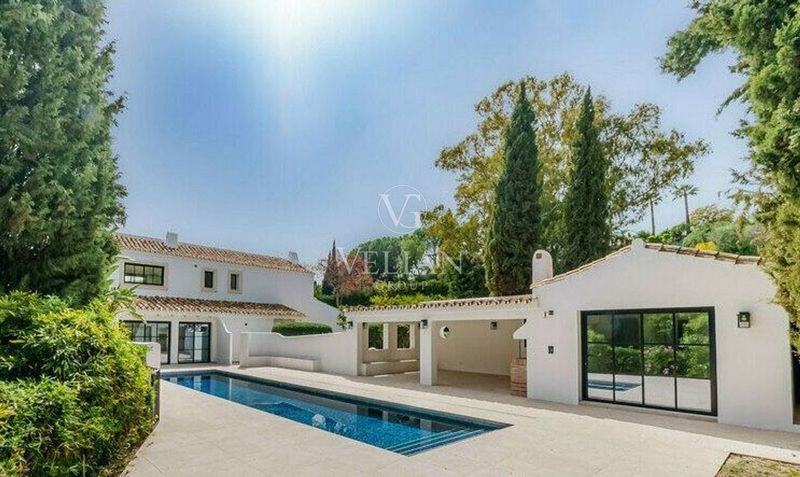 Chalet Independiente en venta Benahavis, Málaga. Ref: 2110. Velian Group