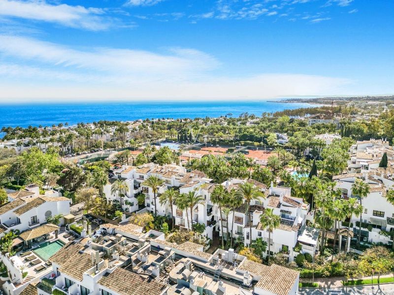 Dúplex en venta Marbella, Málaga. Ref: 2138. Velian Group