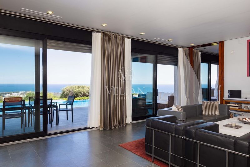 Chalet Independiente en venta Marbella, Málaga. Ref: 2142. Velian Group