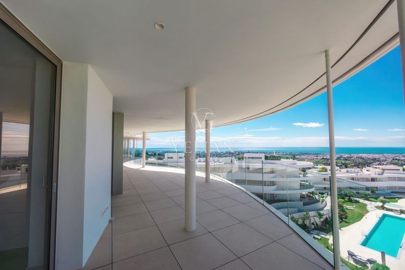 Piso en venta Benahavis, Málaga. Ref: 2339. Velian Group