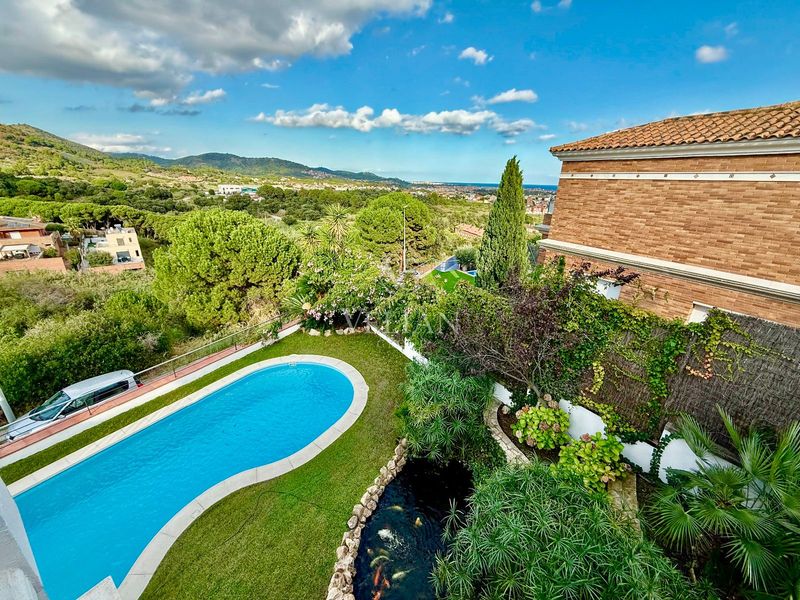 Chalet Independiente en venta Calella, Barcelona. Ref: 2362. Velian Group