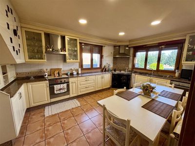 Chalet Independiente en venta Lalín, Pontevedra. Ref: 2487. Velian Group