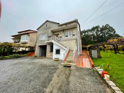 Chalet Independiente en venta Vilagarcía De Arousa, Pontevedra. Ref: 2502. Velian Group