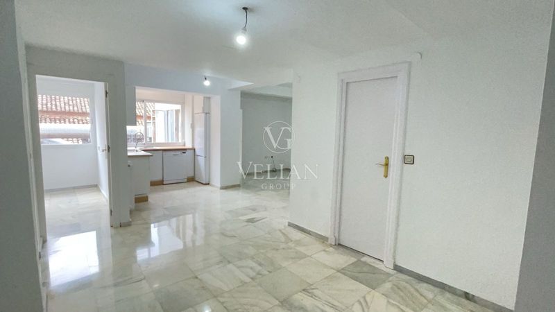 Piso en venta Granada. Ref: 2541. Velian Group