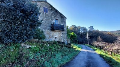 Chalet Independiente en venta A Estrada, Pontevedra. Ref: 2593. Velian Group