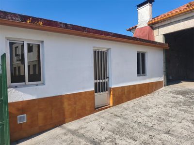 Pareado en venta Vilanova De Arousa, Pontevedra. Ref: 2656. Velian Group