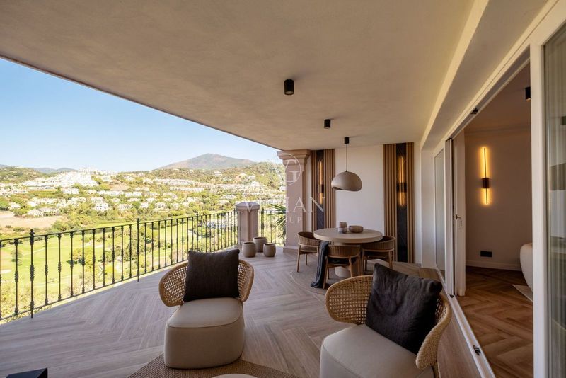 Chalet Independiente en venta Benahavis, Málaga. Ref: 2846. Velian Group