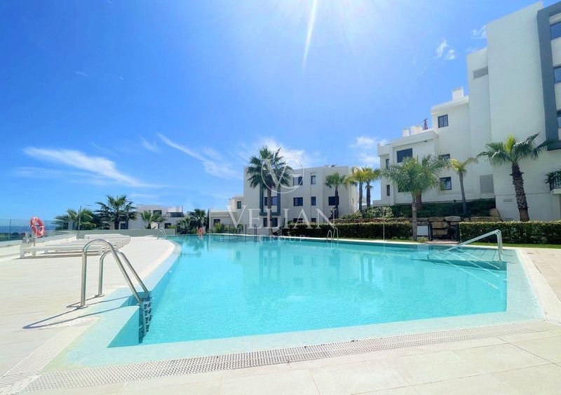 Ático en venta Estepona, Málaga. Ref: 2861. Velian Group