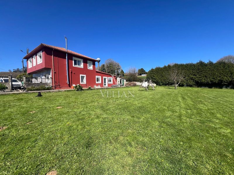 Chalet Independiente en venta Cerceda, A Coruña. Ref: 2898. Velian Group