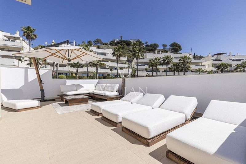 Ático en venta Benahavis, Málaga. Ref: 2956. Velian Group