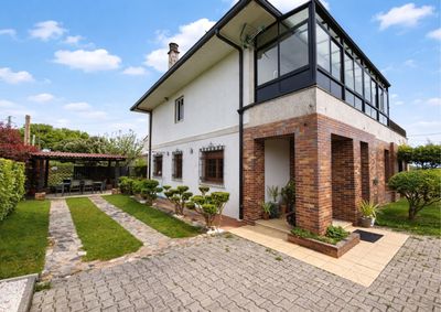 Chalet Independiente en venta Lalín, Pontevedra. Ref: 2970. Velian Group