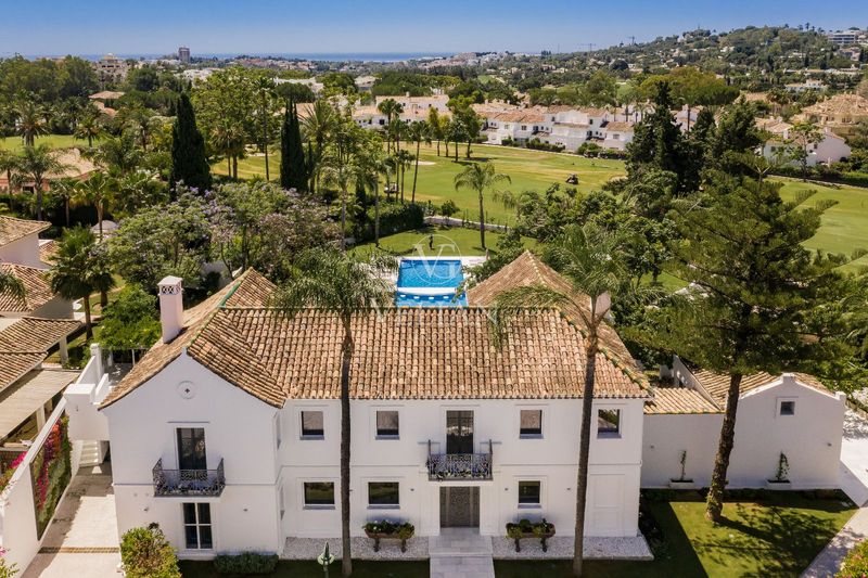 Chalet Independiente en venta Marbella, Málaga. Ref: 3059. Velian Group