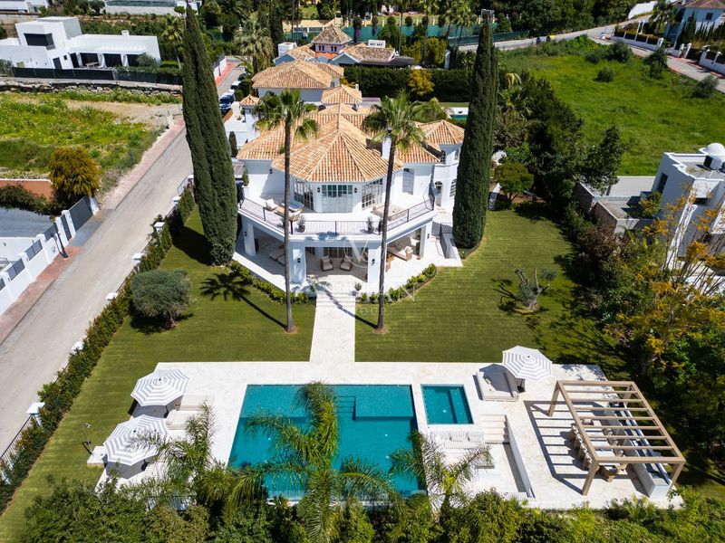 Chalet Independiente en venta Marbella, Málaga. Ref: 3060. Velian Group