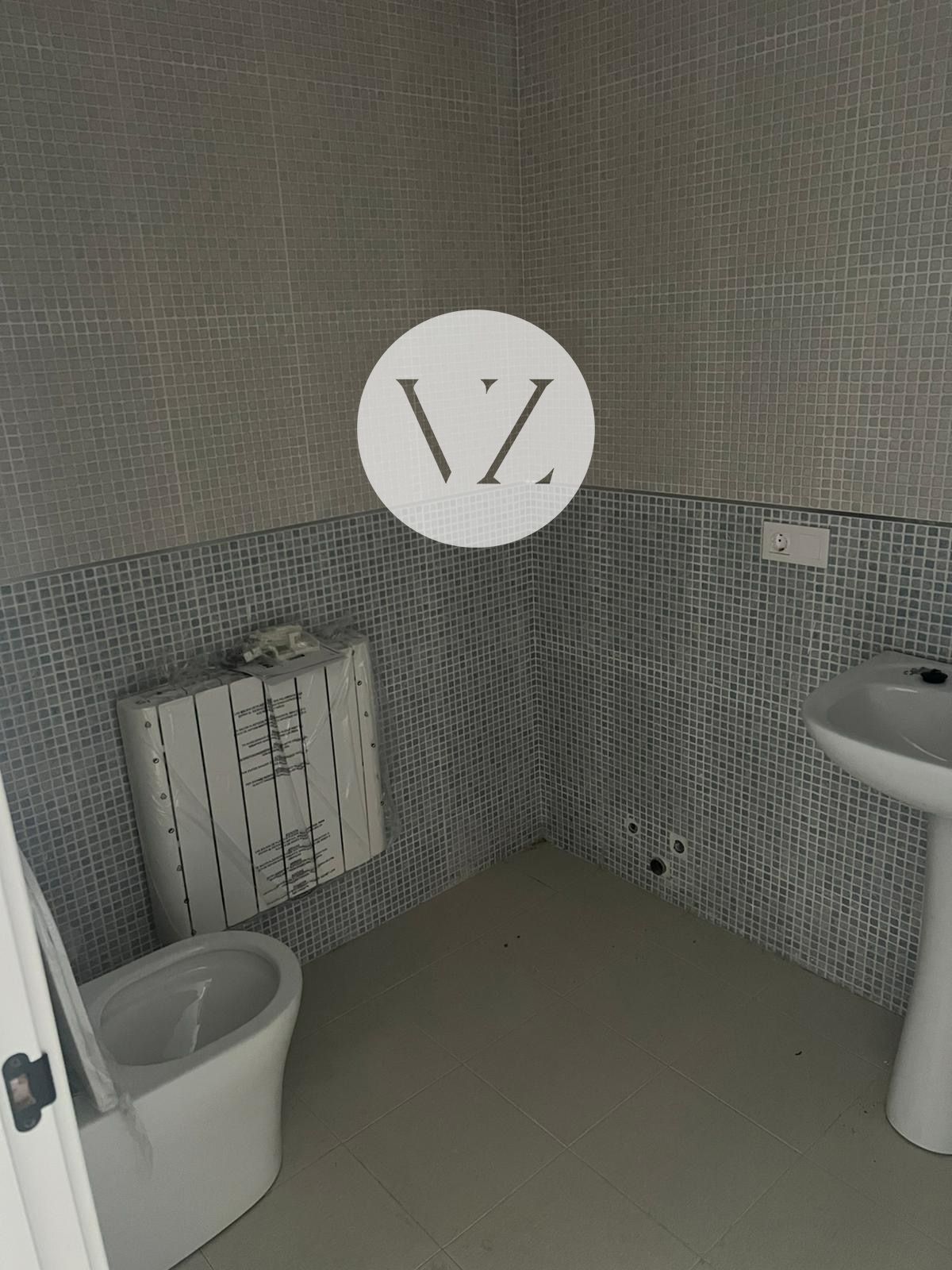 BAÑO - ¡PROMOCIÓN FANTÁSTICOS PISOS EN NUEVO NAHARROS!