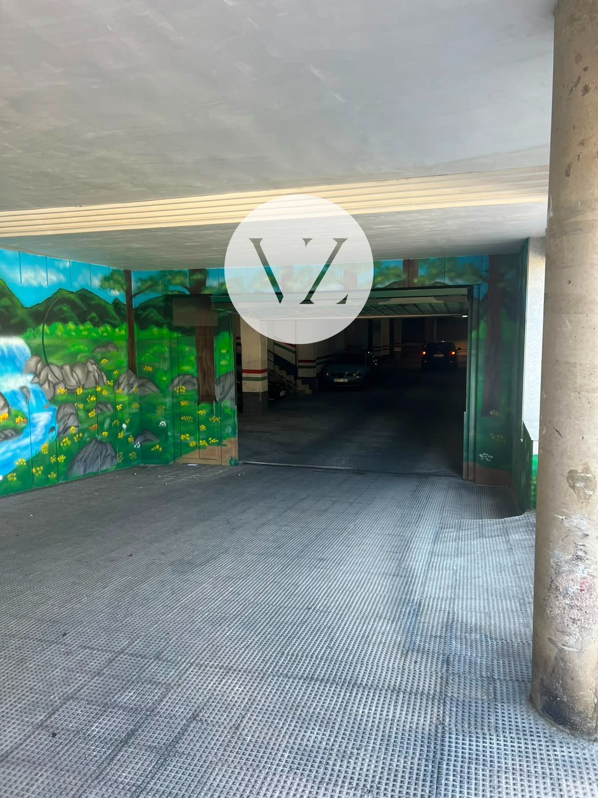 GARAJE - ¡PISO EN VENTA CON GARAJE INCLUIDO Y EXCELENTE UBICACIÓN EN SALAMANCA!