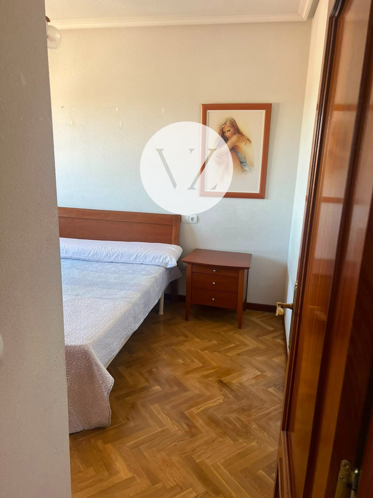 DORMITORIO - ¡PISO EN VENTA CON GARAJE INCLUIDO Y EXCELENTE UBICACIÓN EN SALAMANCA!