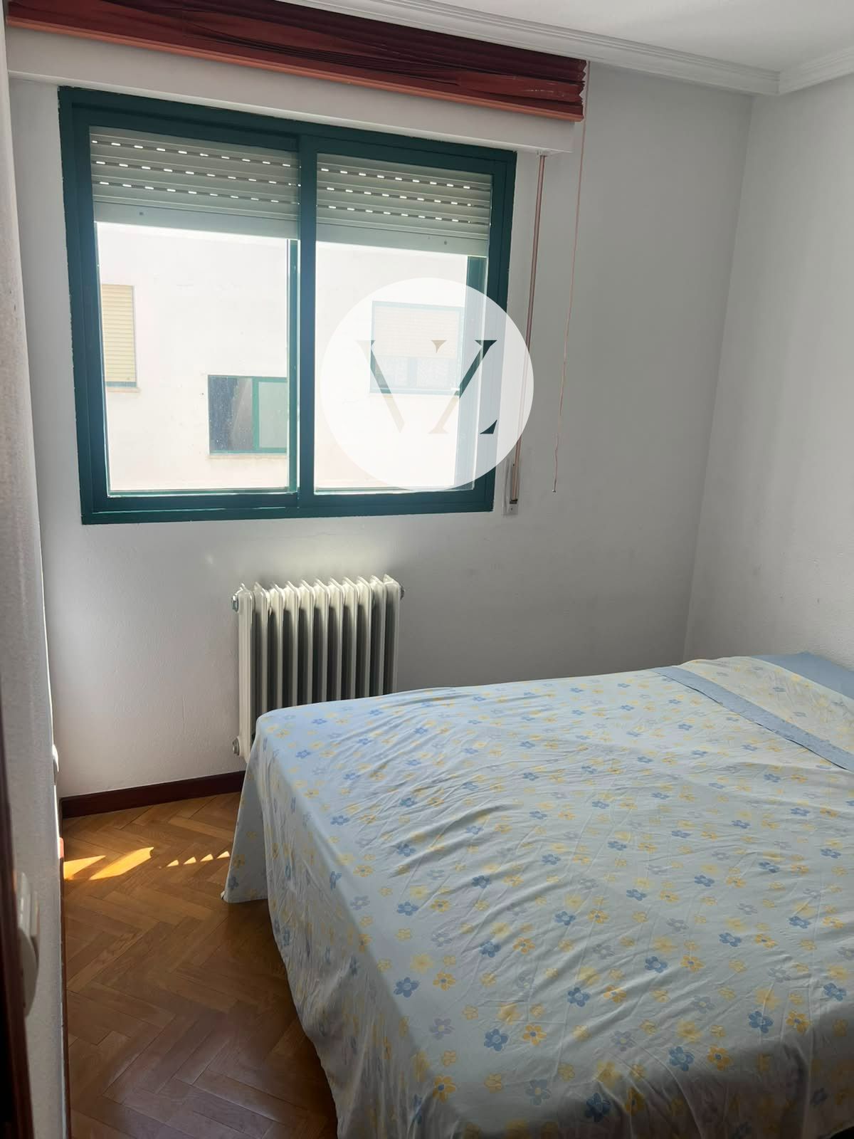 DORMITORIO - ¡PISO EN VENTA CON GARAJE INCLUIDO Y EXCELENTE UBICACIÓN EN SALAMANCA!