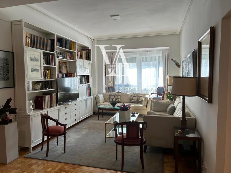 Flat for sale Madrid. Ref: 1052. Vendre&Archeter Inmobiliaria