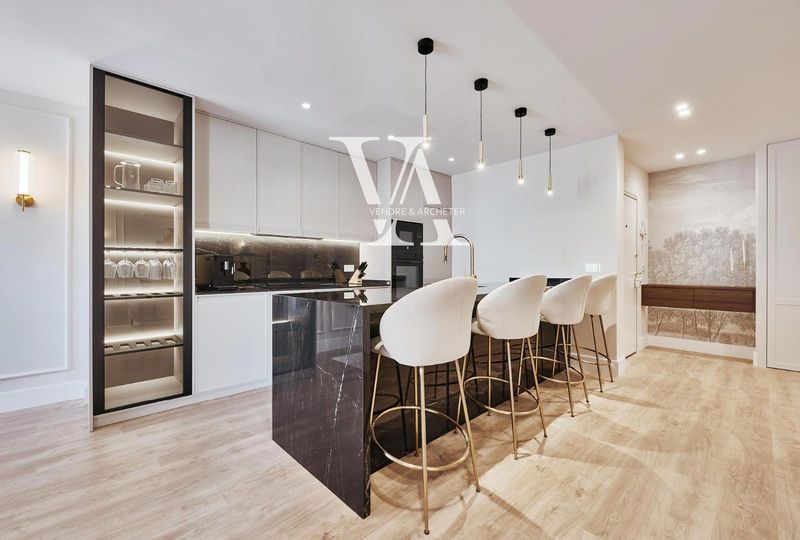 Flat for sale Madrid. Ref: 1269. Vendre&Archeter Inmobiliaria