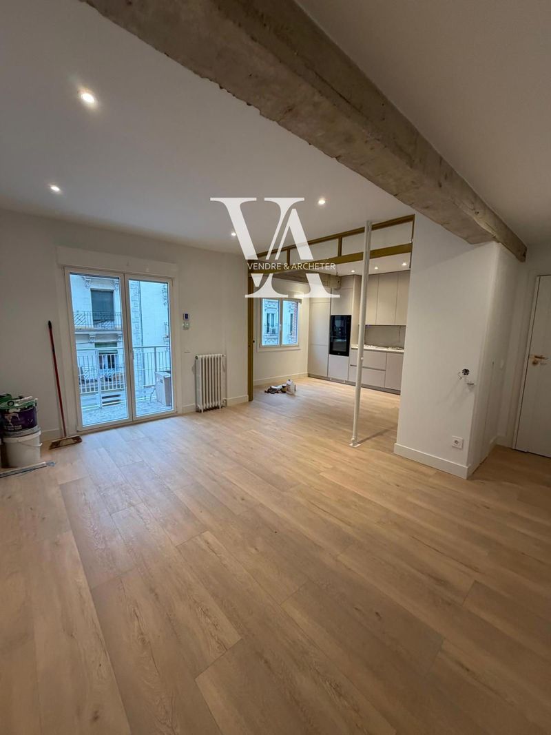 Piso en venta Madrid. Ref: 1372. Vendre&Archeter Inmobiliaria