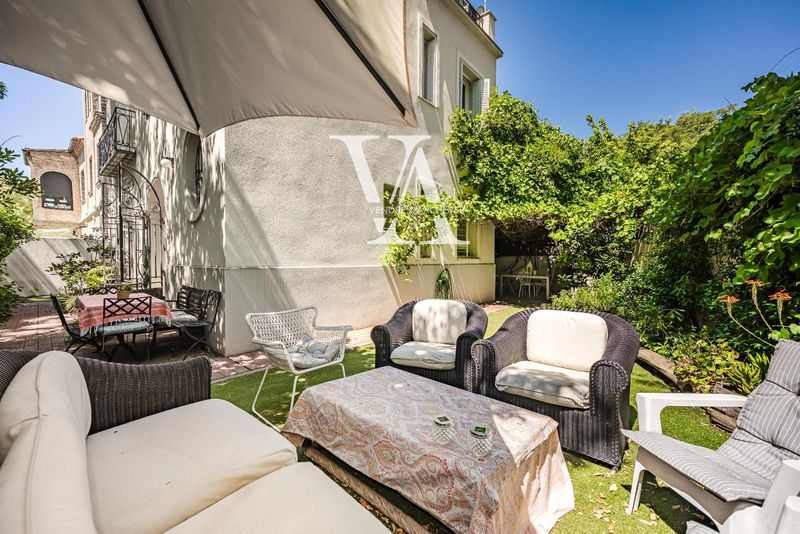 Chalet Independiente en venta Madrid. Ref: 1526. Vendre&Archeter Inmobiliaria