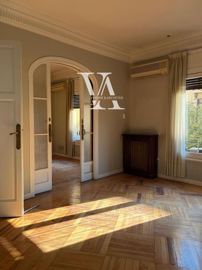 Appartement en vente Madrid. Ref: 1561. Vendre&Archeter Inmobiliaria