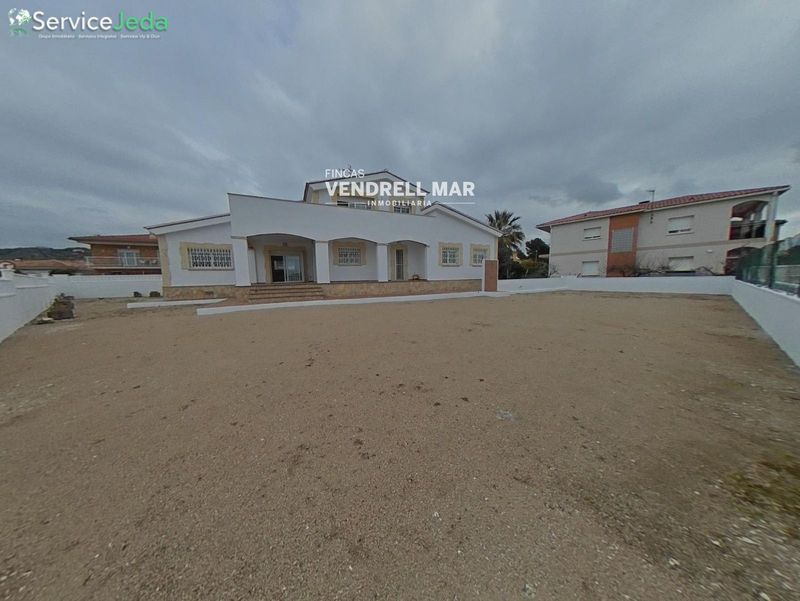 Maison de Ville en vente Roda De Bara, Tarragona. Ref: 2165. Fincas Vendrell Mar