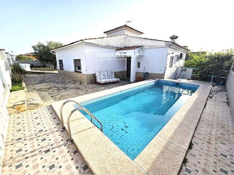 Chalet Independiente en venta El Vendrell, Tarragona. Ref: 2195. Fincas Vendrell Mar
