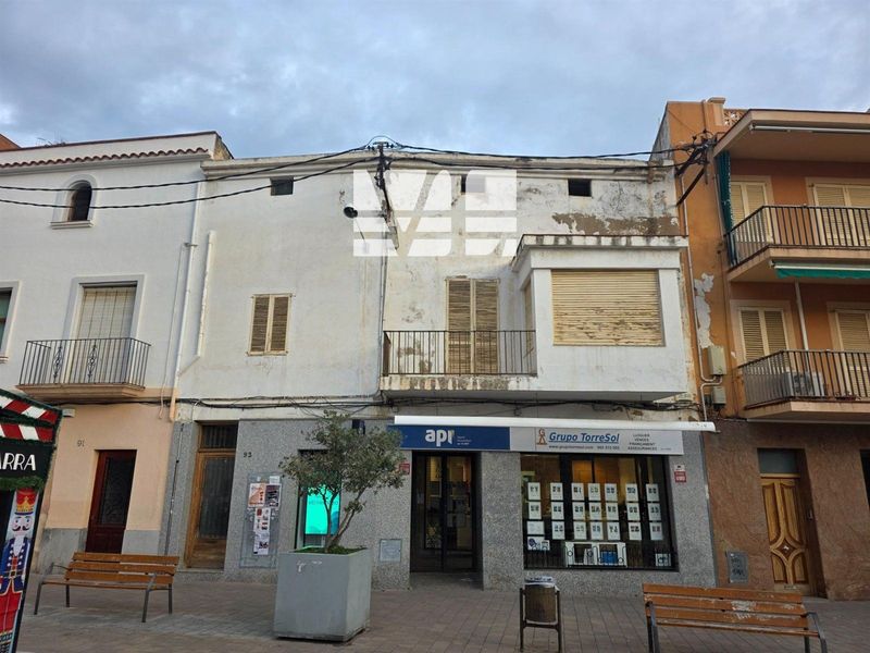Edificio Singular en venta Torredembarra, Tarragona. Ref: 1258. Verónica Lopera