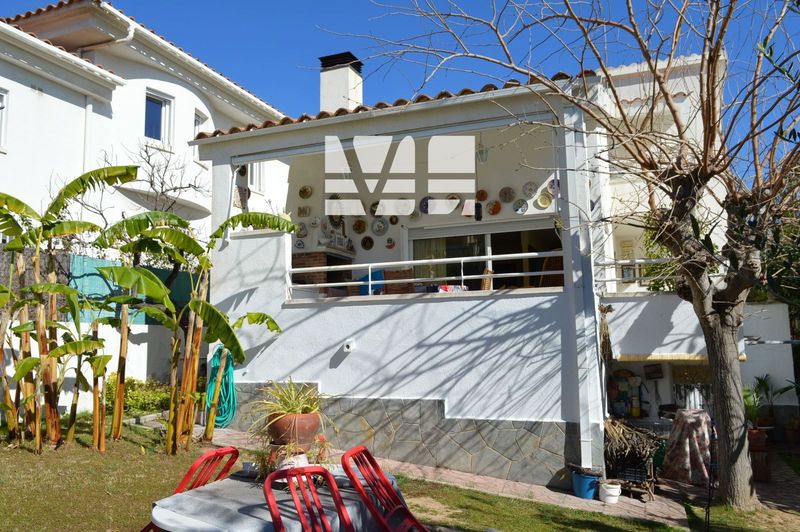 Chalet Independiente en venta Calafell, Tarragona. Ref: 1518. Verónica Lopera