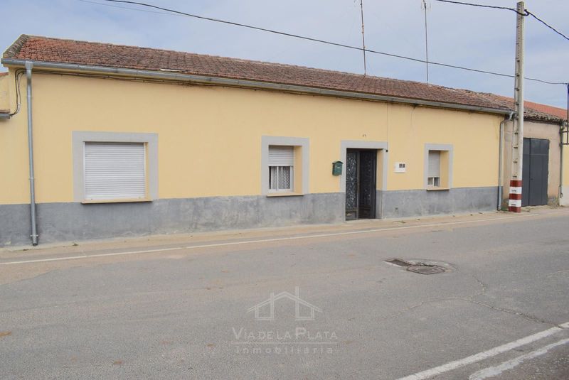 Casa en venta Topas, Salamanca. Ref: 1224. Vía de la Plata Inmobiliaria