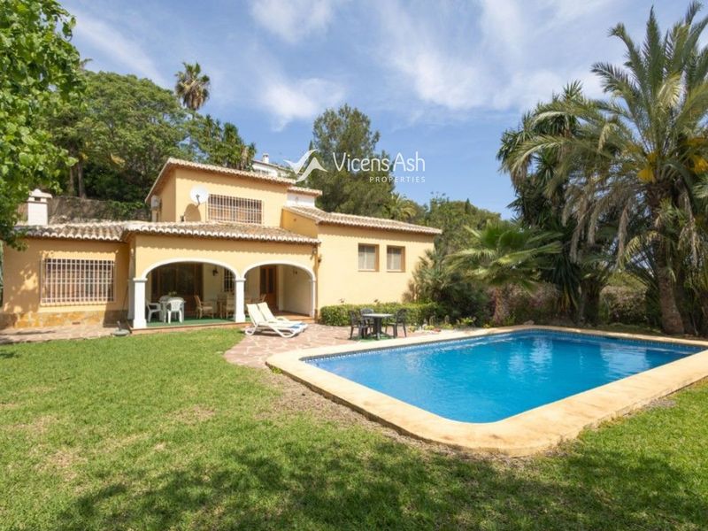 Villa en venta Jávea/Xàbia, Alicante. Ref: 1030. Vicens Ash Properties
