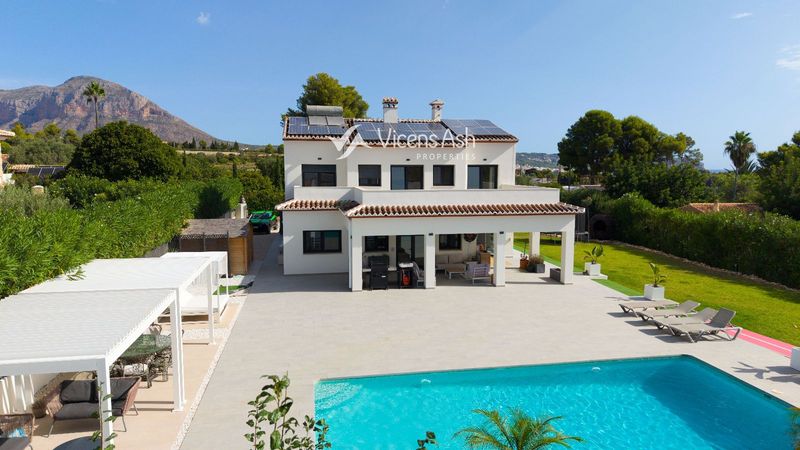 Villa for sale Jávea/Xàbia, Alicante. Ref: 1086. Vicens Ash Properties