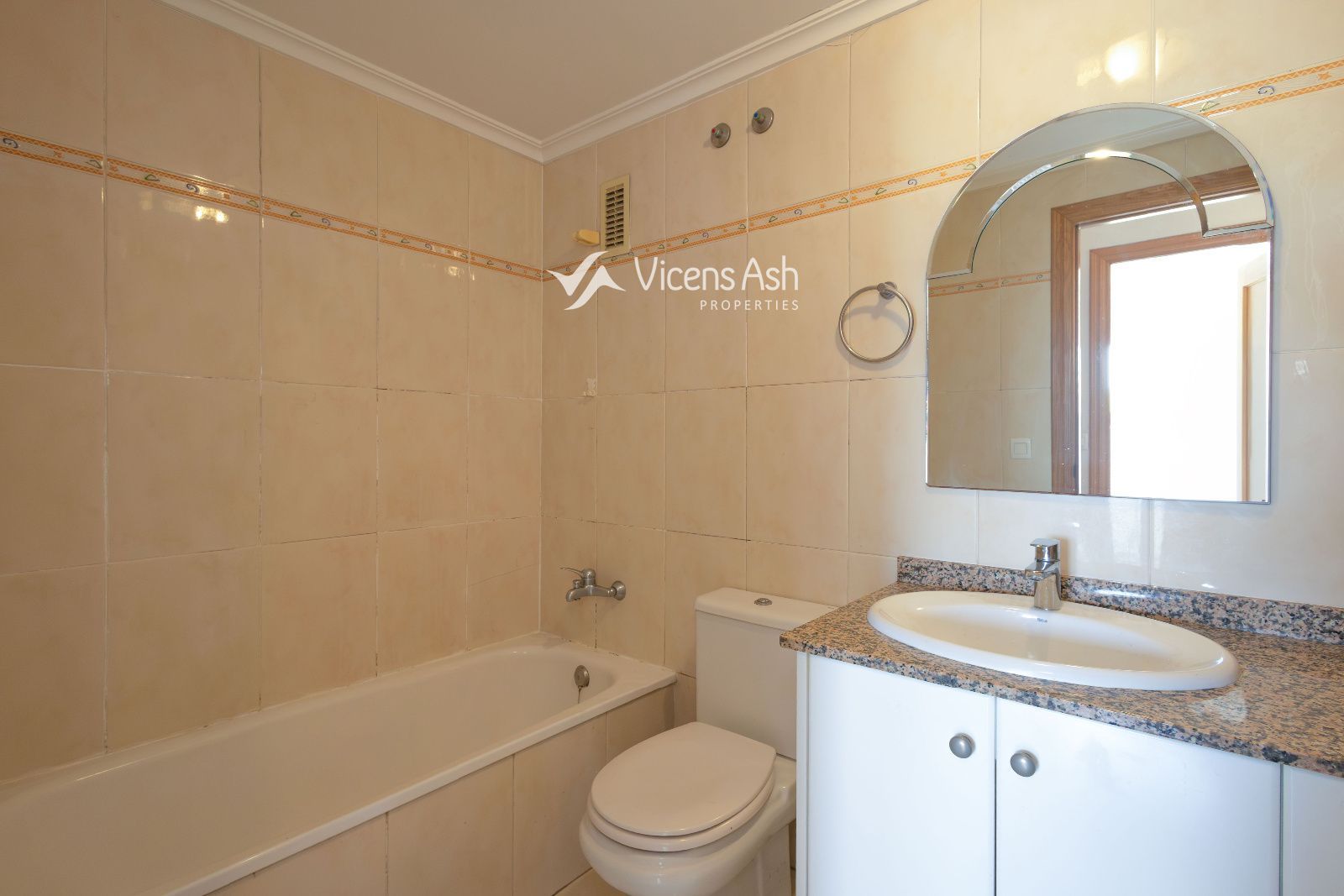Apartamento de tres dormitorios a la venta en Javea. - Foto 15