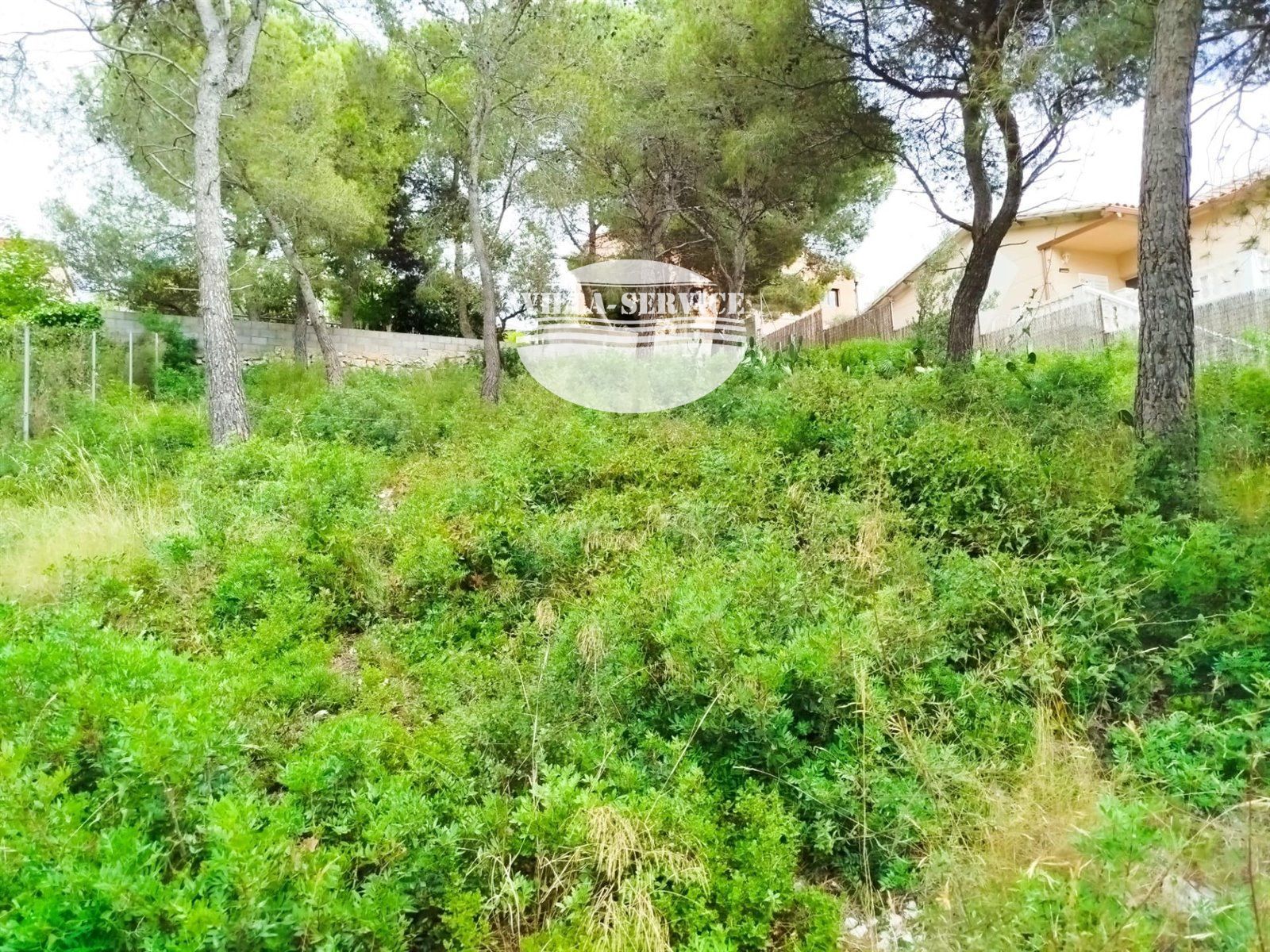 image 🏡 ¡OPORTUNIDAD ÚNICA! TERRENO URBANO EN CASTELLET Y LA GORNAL 🏡 3