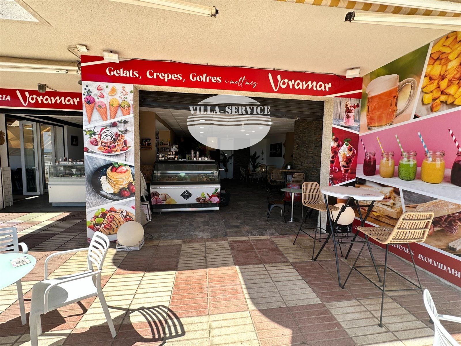 image ¡Gran oportunidad! 🌟 Local comercial en Cunit en el Passeig Marítim 1