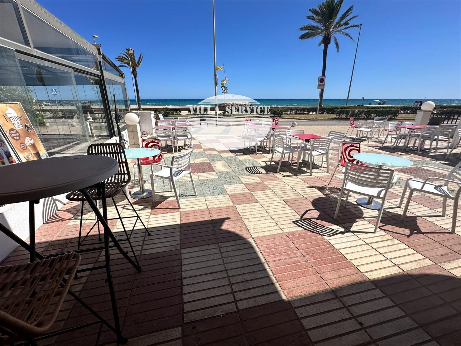 image ¡Gran oportunidad! 🌟 Local comercial en Cunit en el Passeig Marítim 6