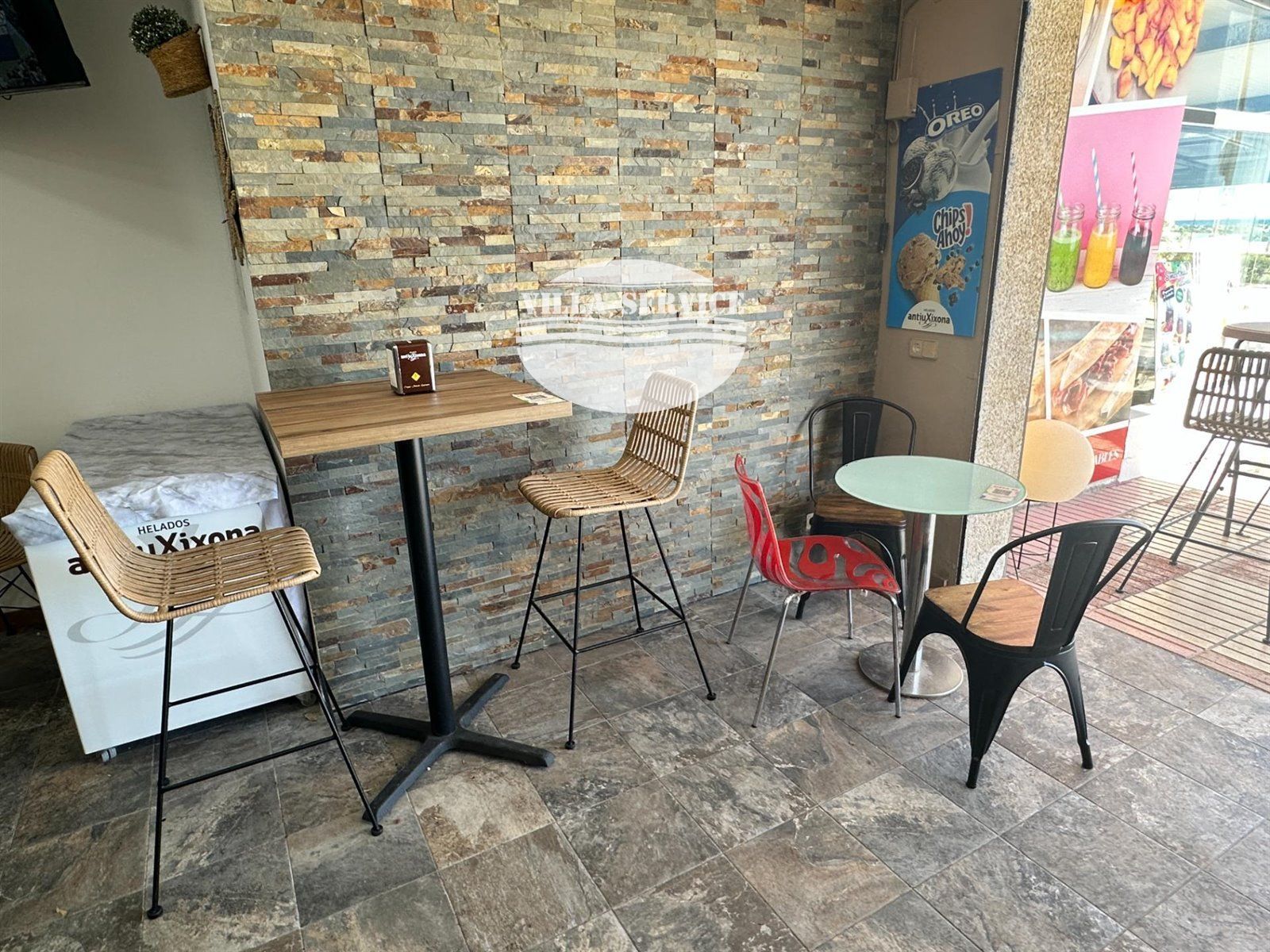 image ¡Gran oportunidad! 🌟 Local comercial en Cunit en el Passeig Marítim 11