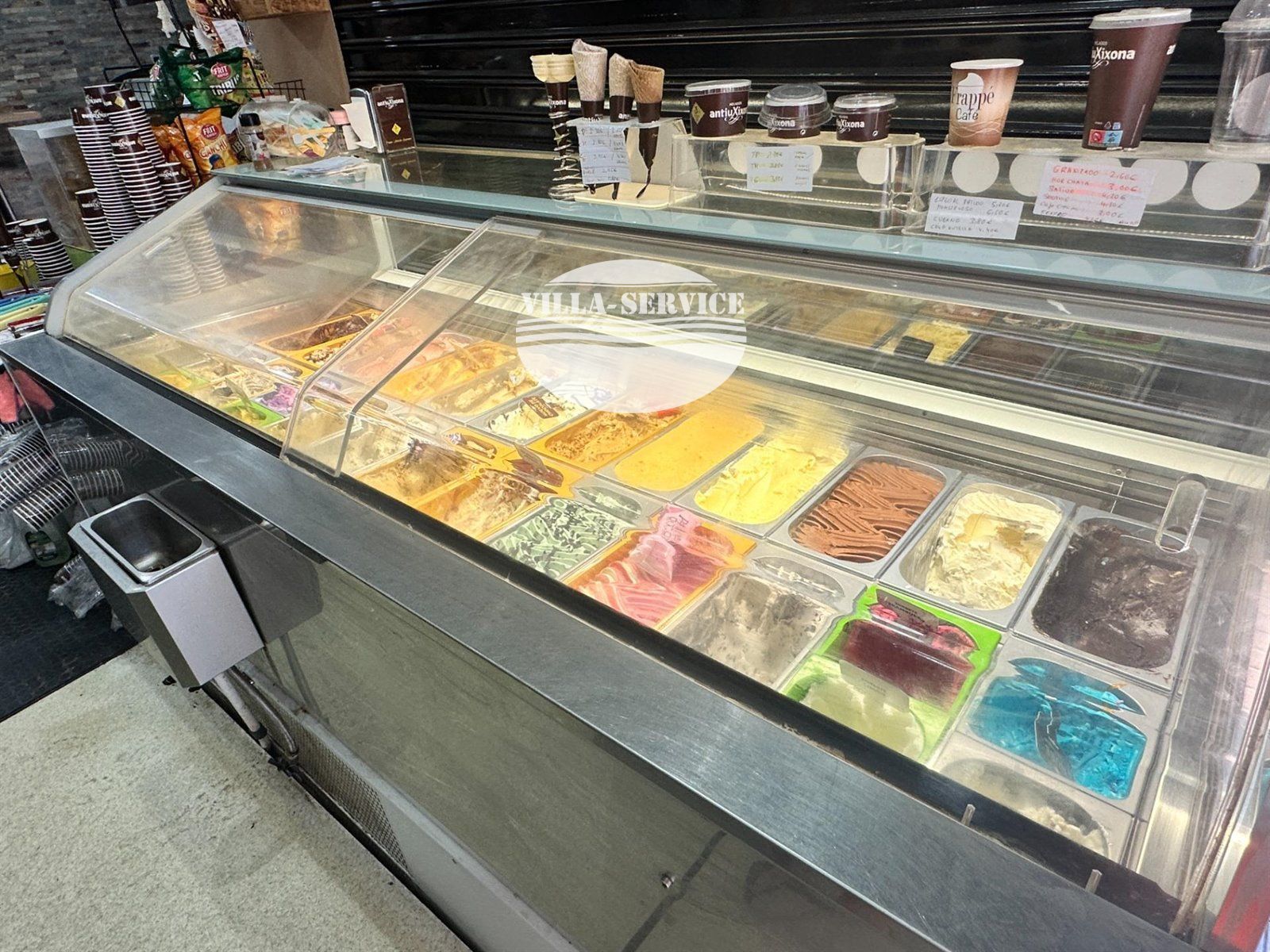 image ¡Gran oportunidad! 🌟 Local comercial en Cunit en el Passeig Marítim 12