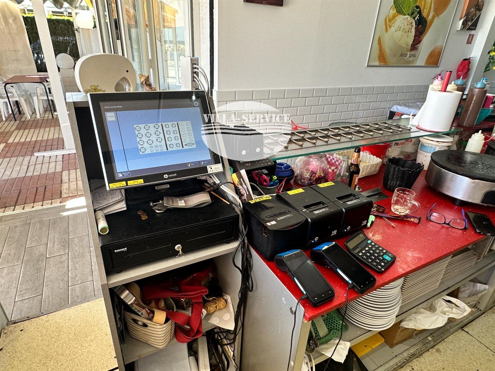 image ¡Gran oportunidad! 🌟 Local comercial en Cunit en el Passeig Marítim 21