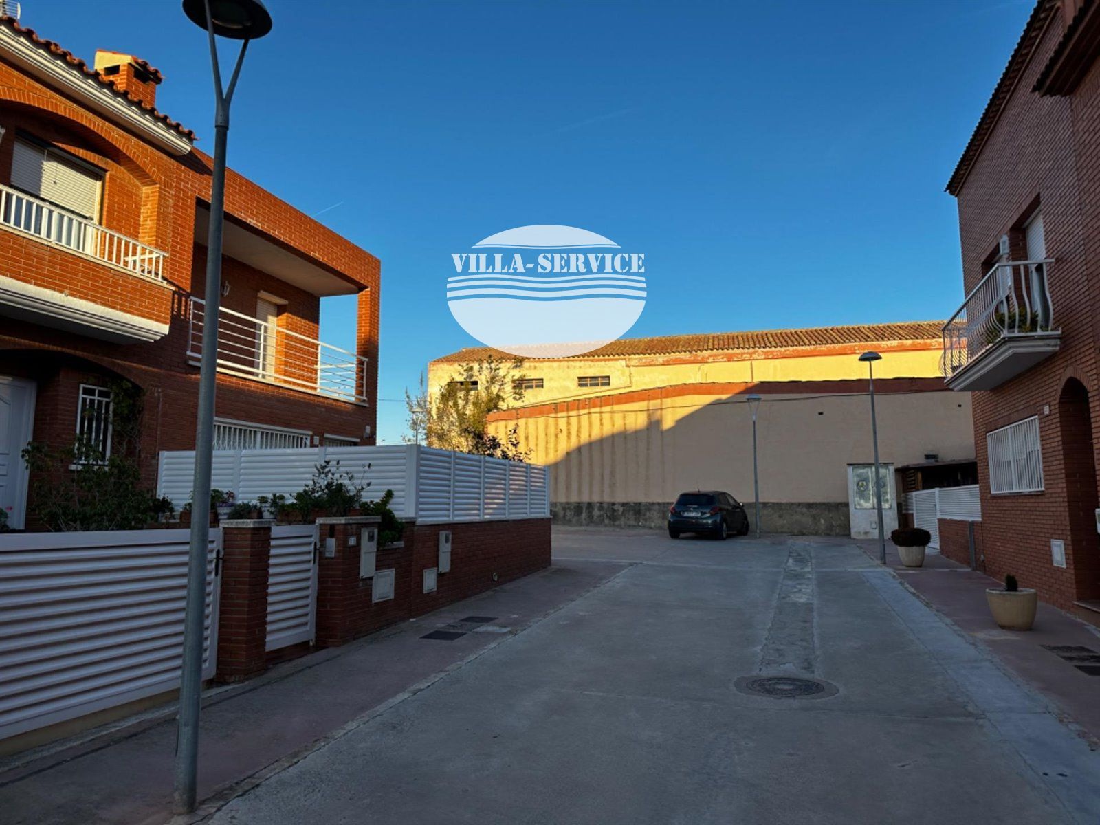 image ¡Oportunidad única! 🌟 Se vende parcela de 120 m² en la exclusiva zona del Sindicat de Calafell. 3