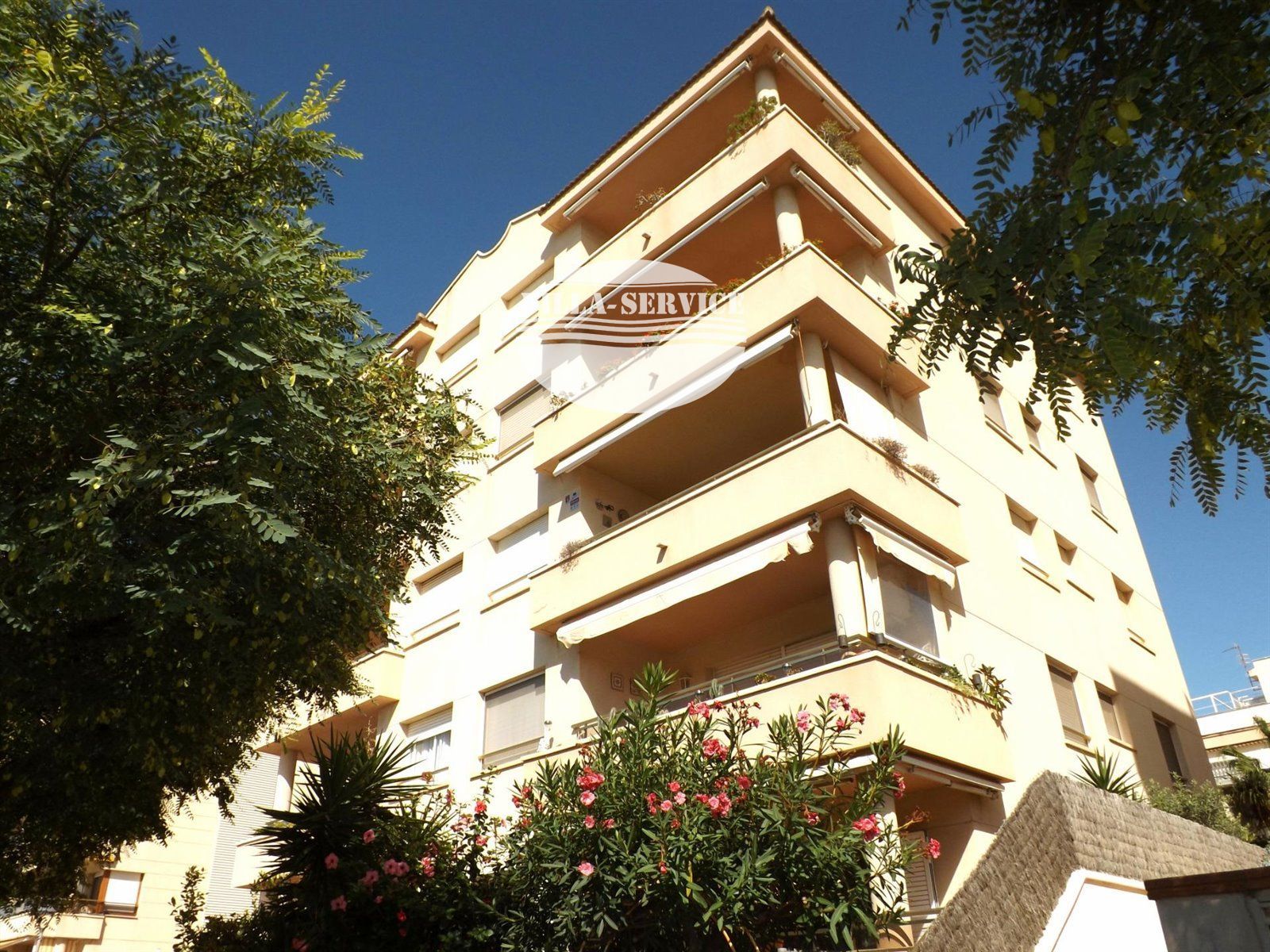 image Exclusiva Planta Baja Frontal al Mar en Segur de Calafell 2