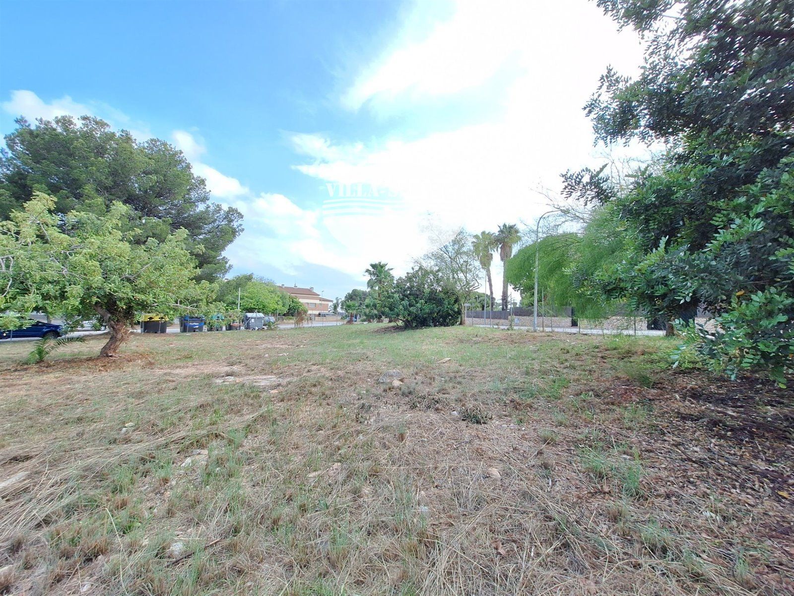 image GRAN TERRENO RESIDENCIAL ESQUINERO EN EL ROMANÍ - EL VENDRELL 4