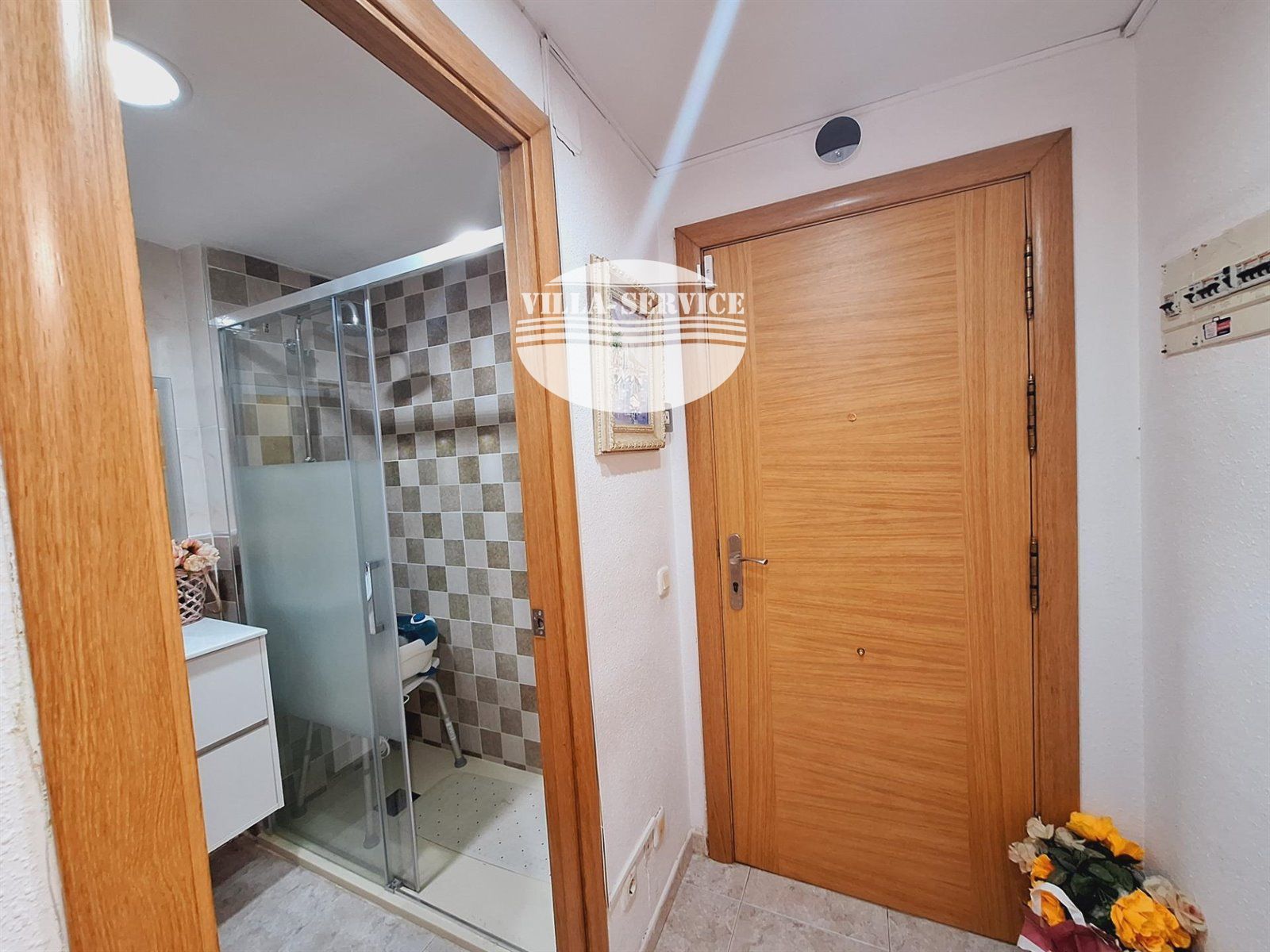 image PRECIOSA PLANTA BAJA EN EL CORAZÓN DE CUBELLES 1