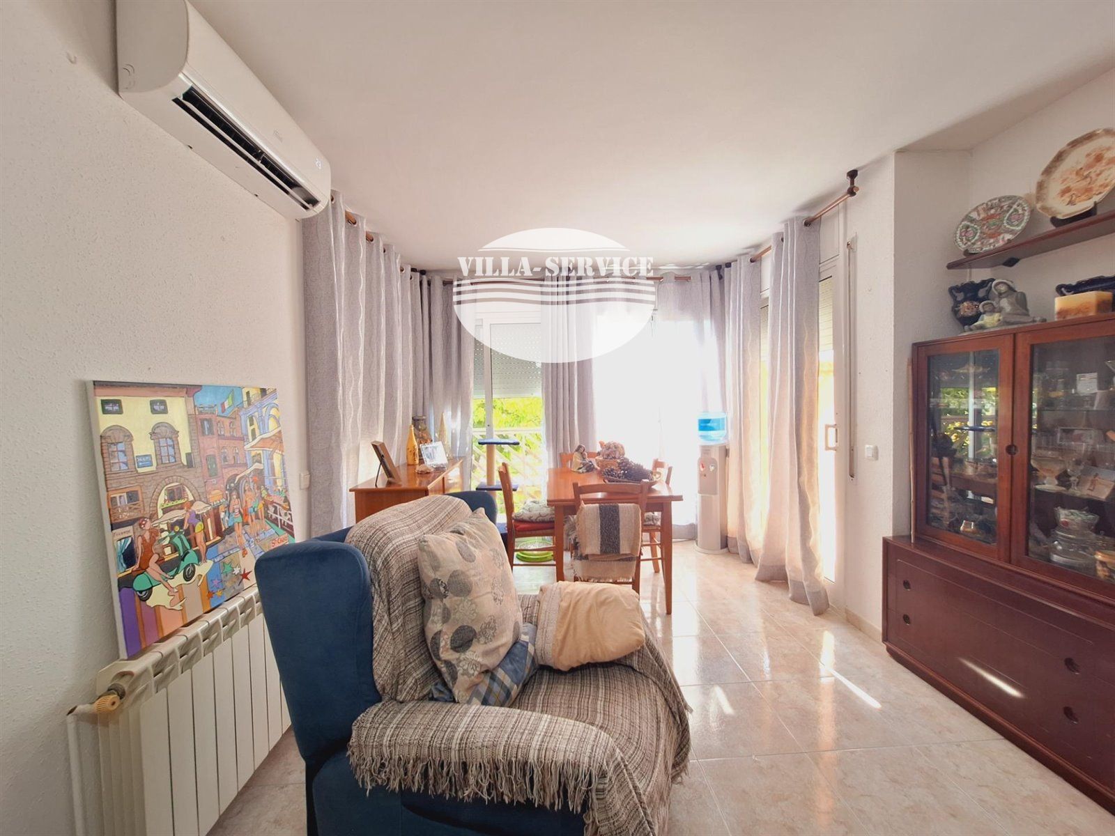 image PRECIOSA PLANTA BAJA EN EL CORAZÓN DE CUBELLES 3