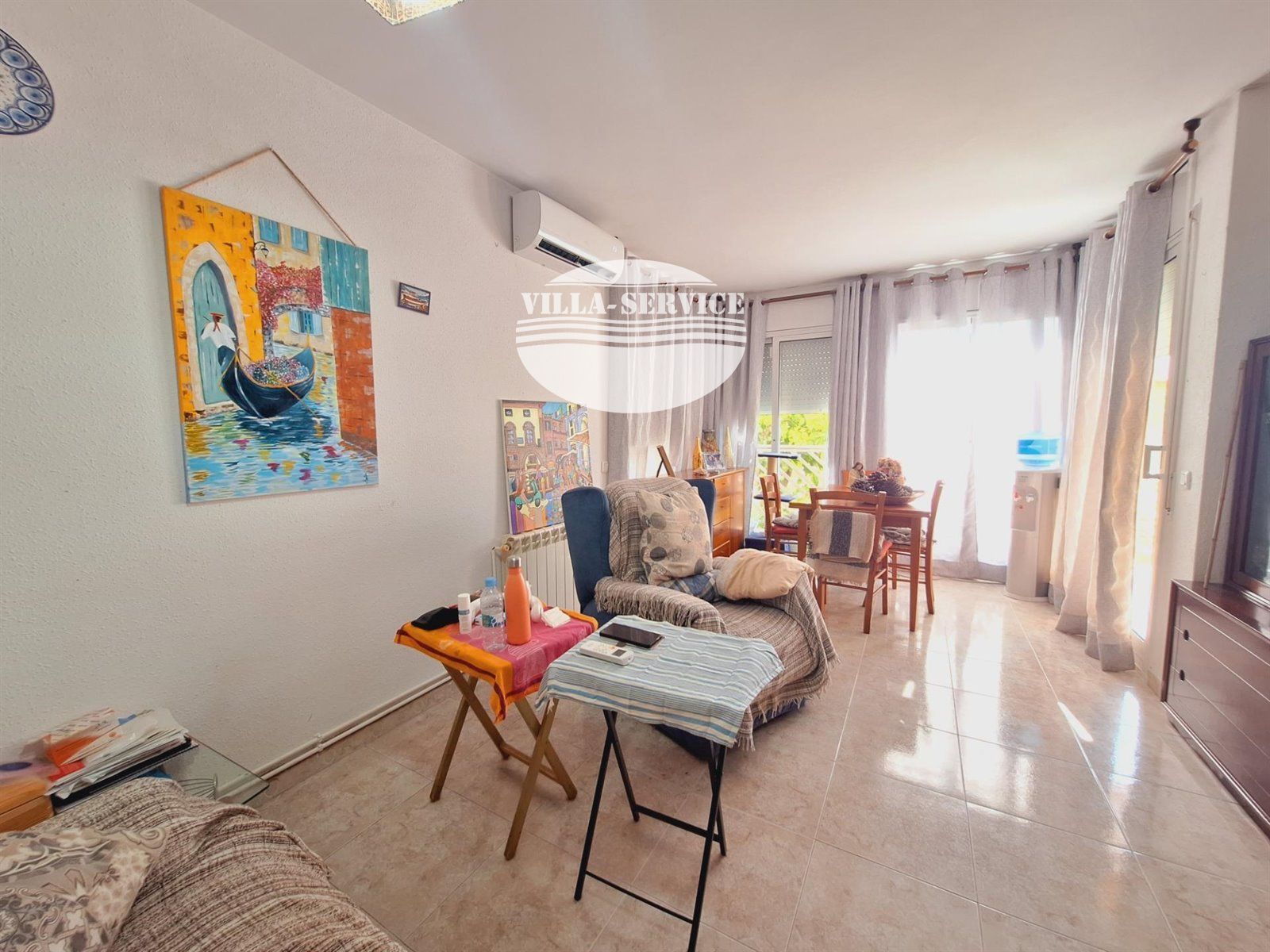 image PRECIOSA PLANTA BAJA EN EL CORAZÓN DE CUBELLES 4