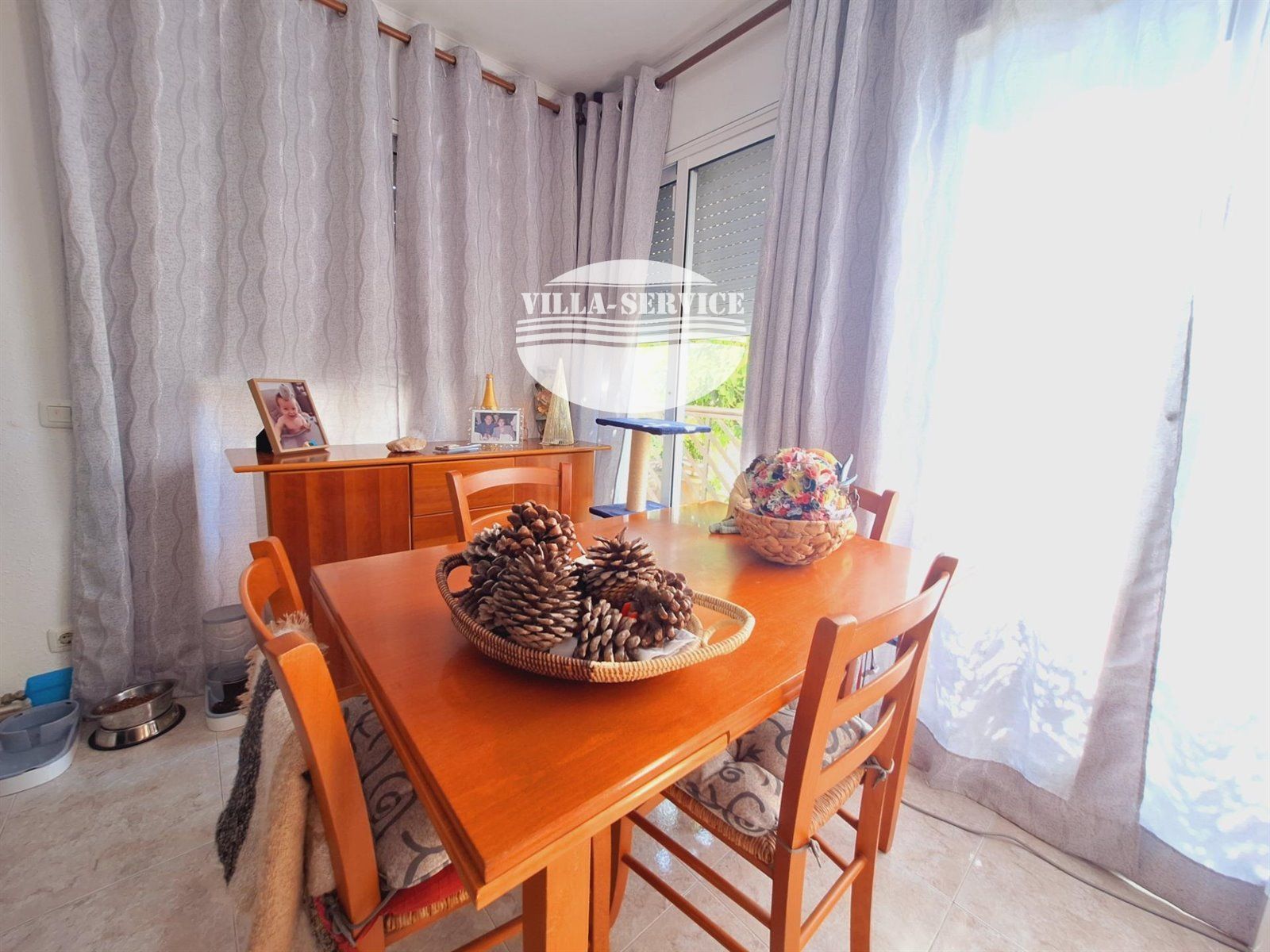 image PRECIOSA PLANTA BAJA EN EL CORAZÓN DE CUBELLES 8