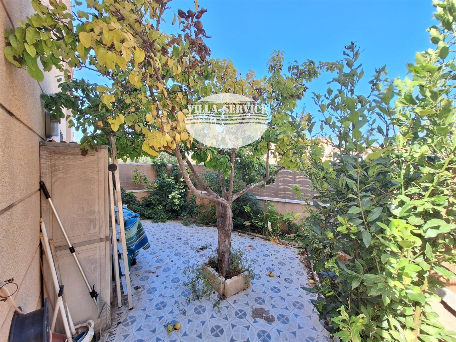 image PRECIOSA PLANTA BAJA EN EL CORAZÓN DE CUBELLES 39